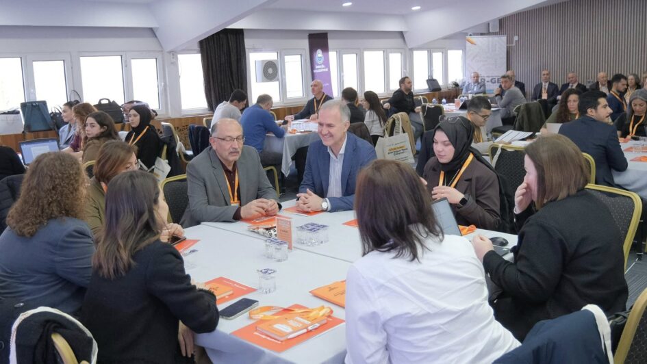 ÇOCUK ODAKLI AFET EYLEM PLANI ÇALIŞTAYI YAPILDI