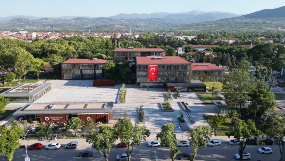 İNEGÖL BELEDİYESİ’NDEN 457 AİLEYE 2 MİLYON 285 BİN TL ISINMA YARDIMI