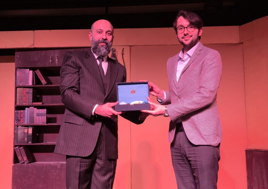 MİLLİ ŞAİR MEHMET AKİF ERSOY, İNEGÖL’DE TİYATROYLA ANILDI