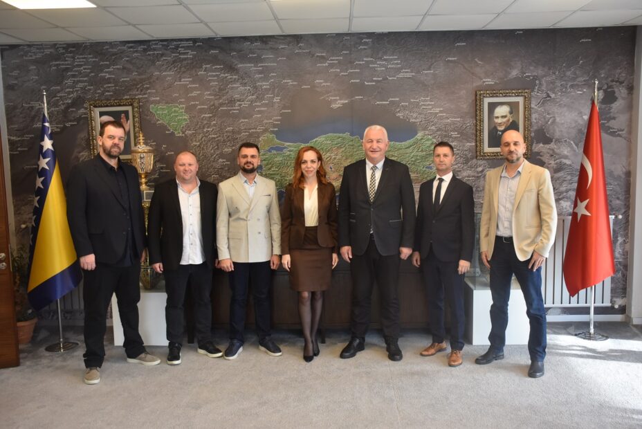 BOSNALI BAKAN’DAN KARDEŞLİK VURGUSU