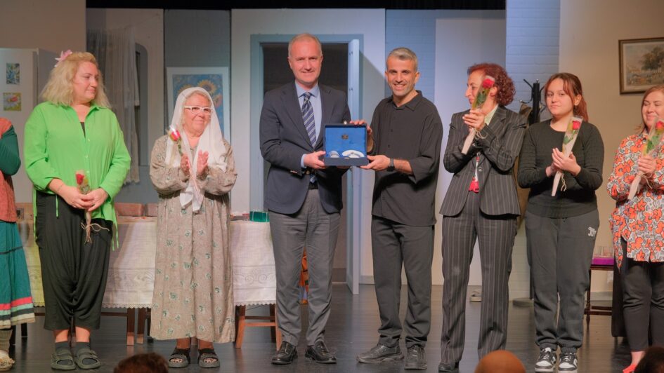 “KADIN SIĞINAĞI” İLK GÖSTERİMİYLE İZLEYİCİDEN TAM NOT ALDI