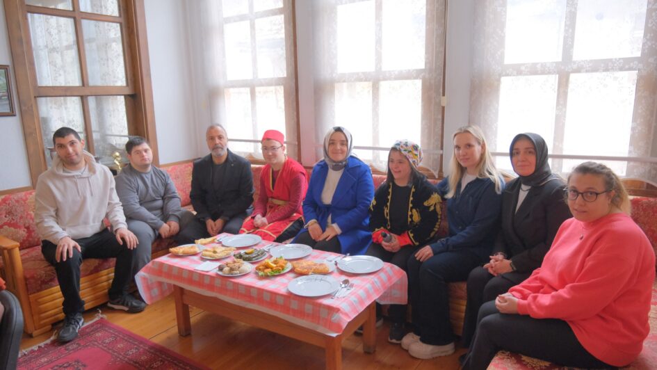 ENGELSİZ YAŞAM MERKEZİNDE YERLİ MALI HAFTASI KUTLANDI