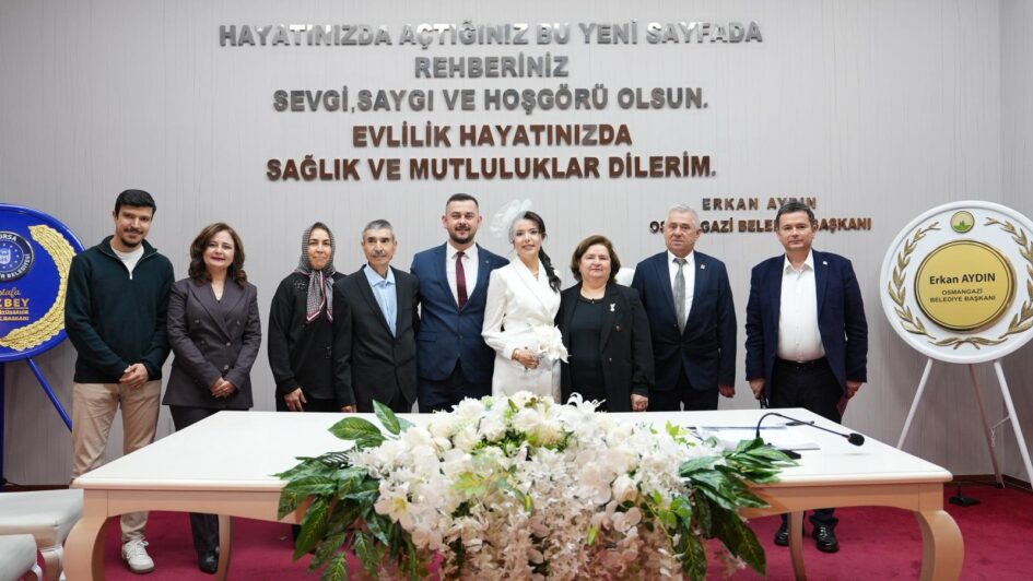Başkan Erkan Aydın Yılın Son Nikahını Kıydı