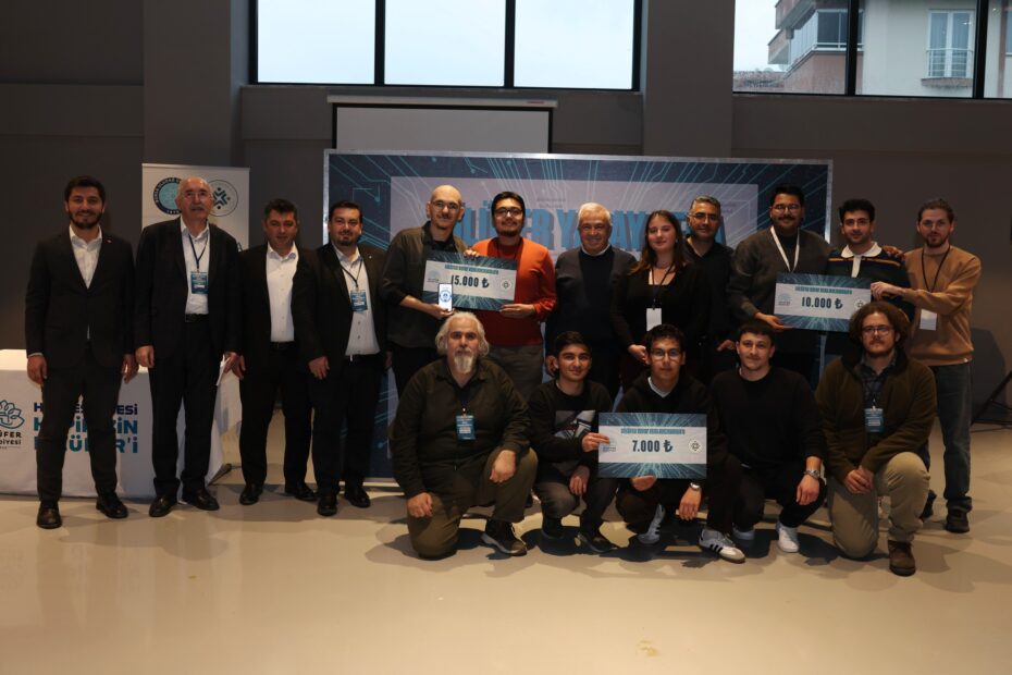 Genç yazılımcılardan Nilüfer’e dijital çözümler