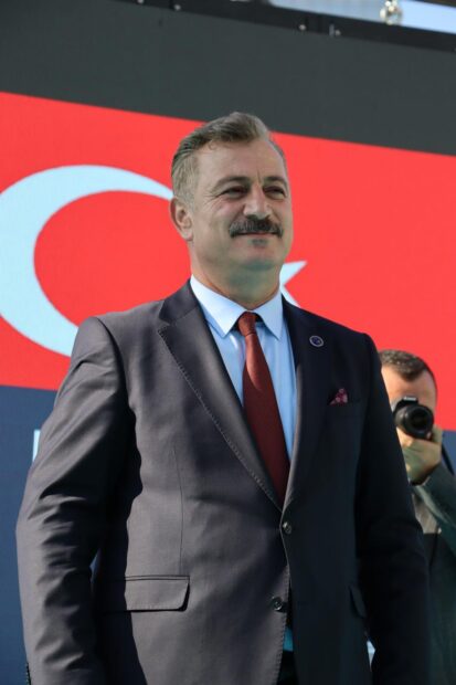 Fikret Aslan: “Anahtar Parti 100 Bin Üyeye Ulaştı”