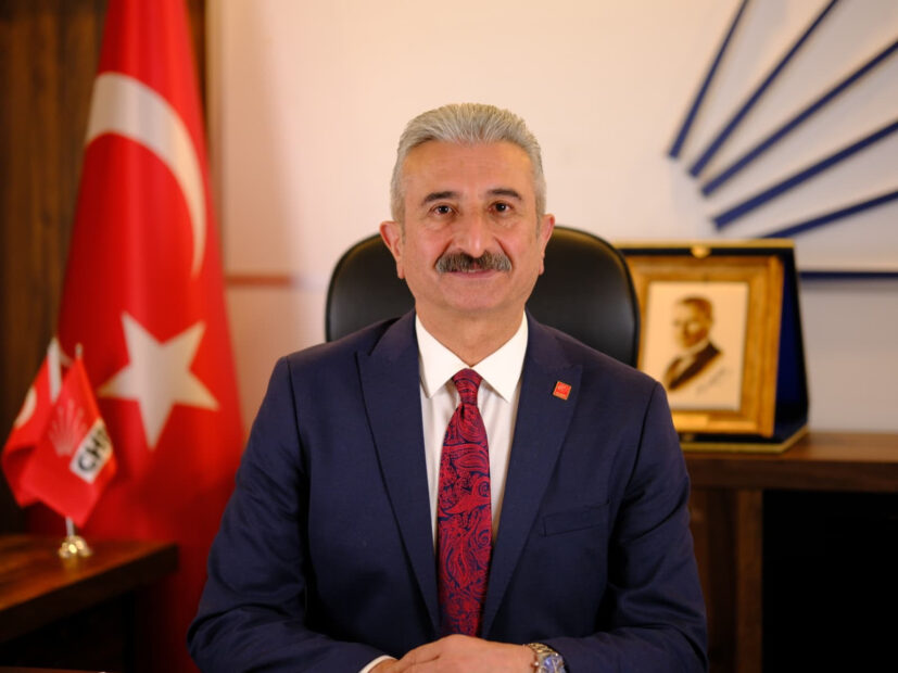 CHP Bursa İl Başkanı Nihat Yeşiltaş’tan yeni yıl mesajı: “Karanlık dönemi birlikte aşacağız”