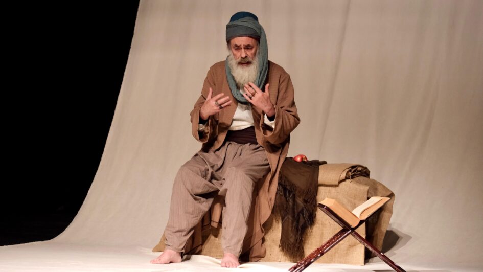 YILDIRIM’DA İMAM-I AZAM EBU HANİFE OYUNUNA YOĞUN İLGİ