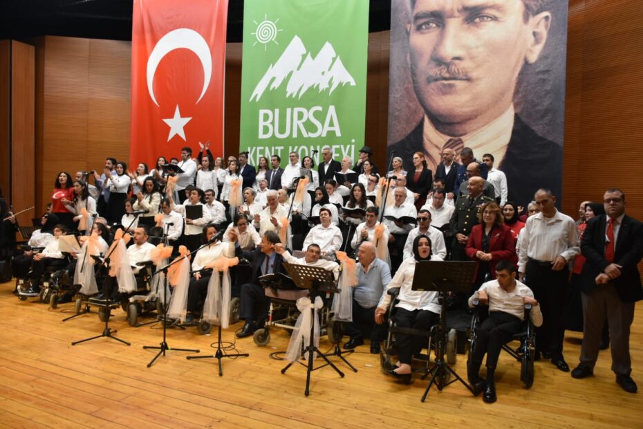 BÜYÜKŞEHİR’LE ENGELLER AŞILIYOR