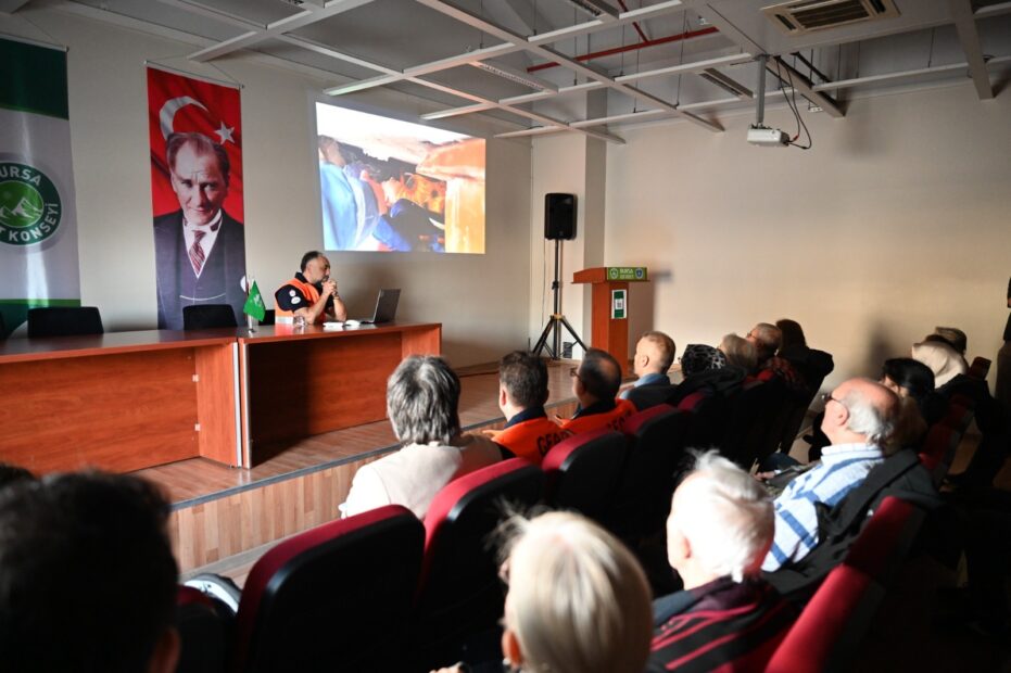 BURSA KENT KONSEYİ AFETLE MÜCADELE EDİYOR