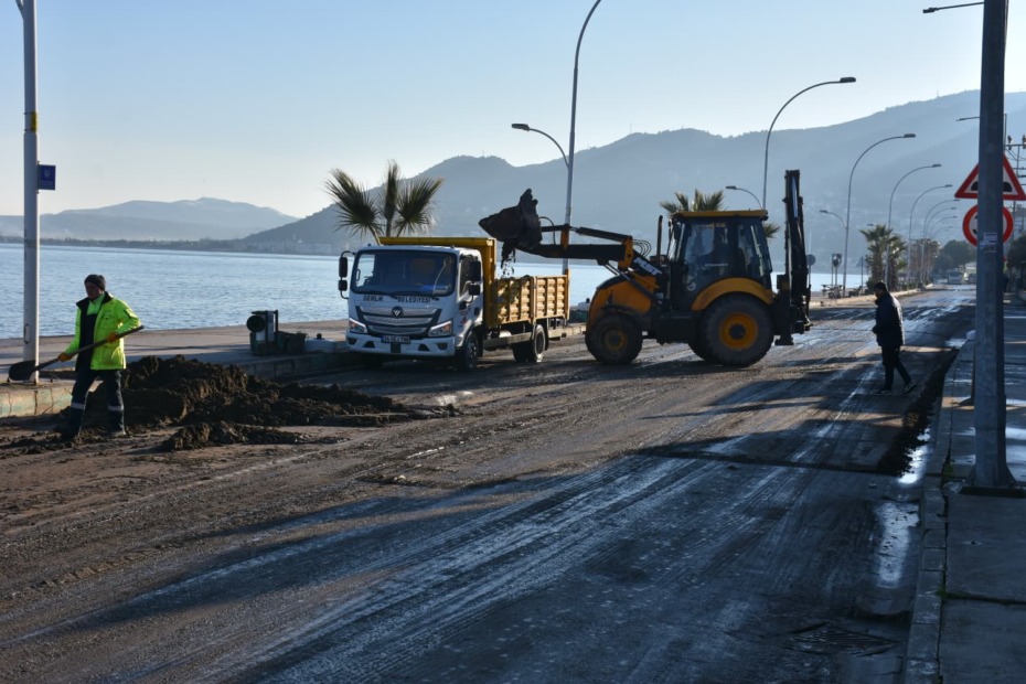 Kurşunlu’da Fırtınanın İzleri Siliniyor