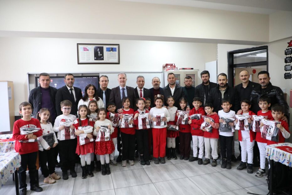 ÇOCUKLAR İNEGÖLSPOR FORMASIYLA BULUŞUYOR