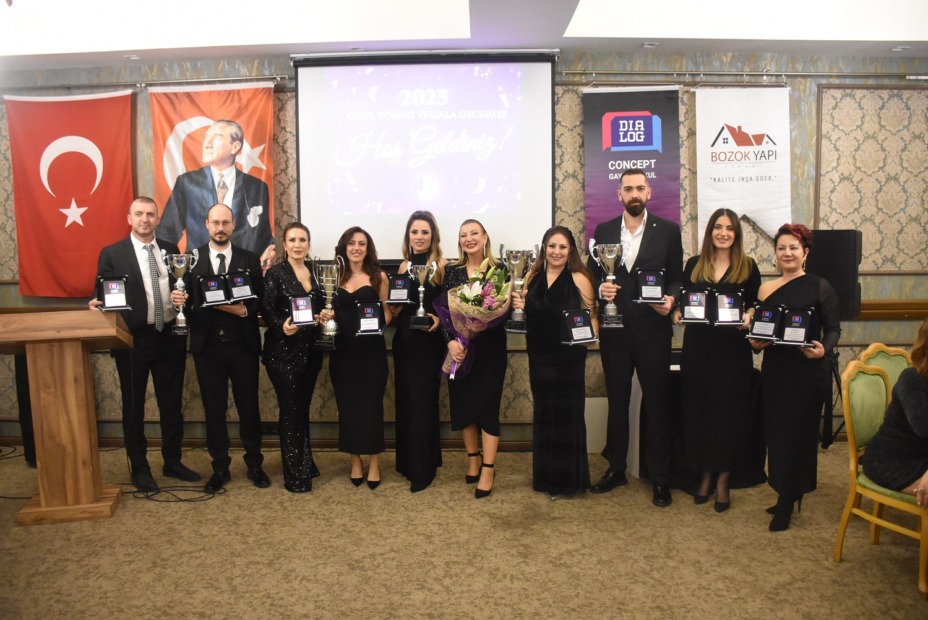 DİALOG CONCEPT’TE GÖRKEMLİ ÖDÜL GECESİ