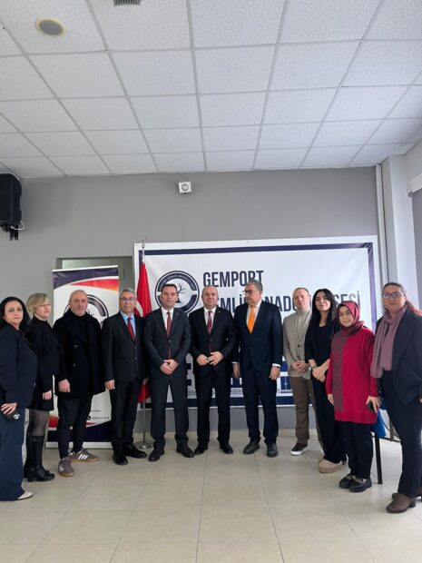 Gemlik’te Türkiye Yüzyılı Maarif Modeli Değerlendirme Toplantısı Yapıldı