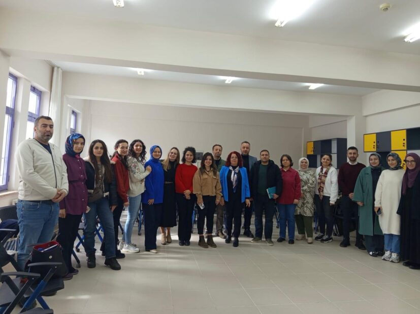 Gemlik’te Okul Psikolojik Danışmanlarına Yönelik Kapsamlı Atölye Programı