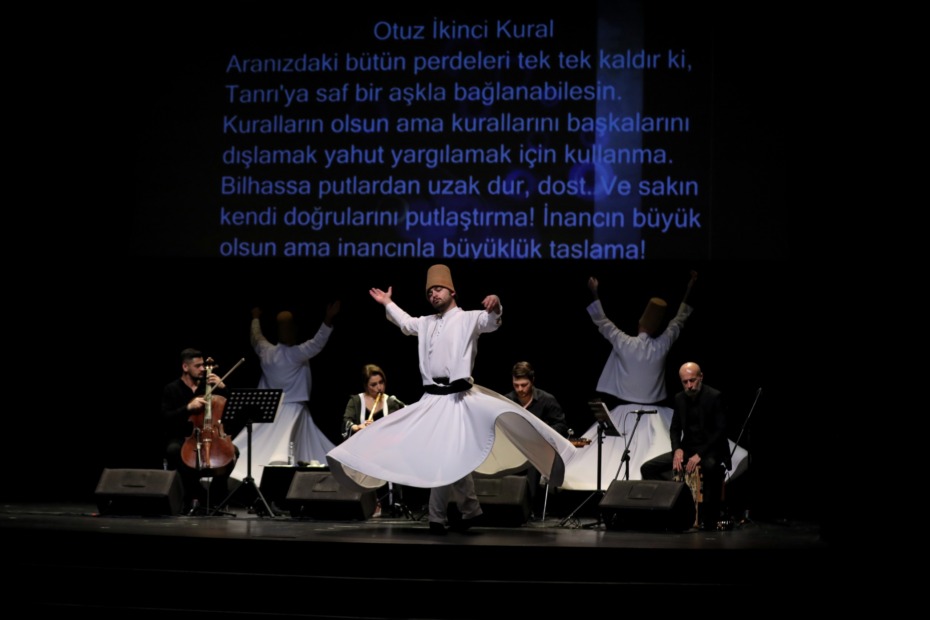 ‘ŞEMS’İN 40 KURALI’ BURSA’DA NEY TINISIYLA HAYAT BULDU