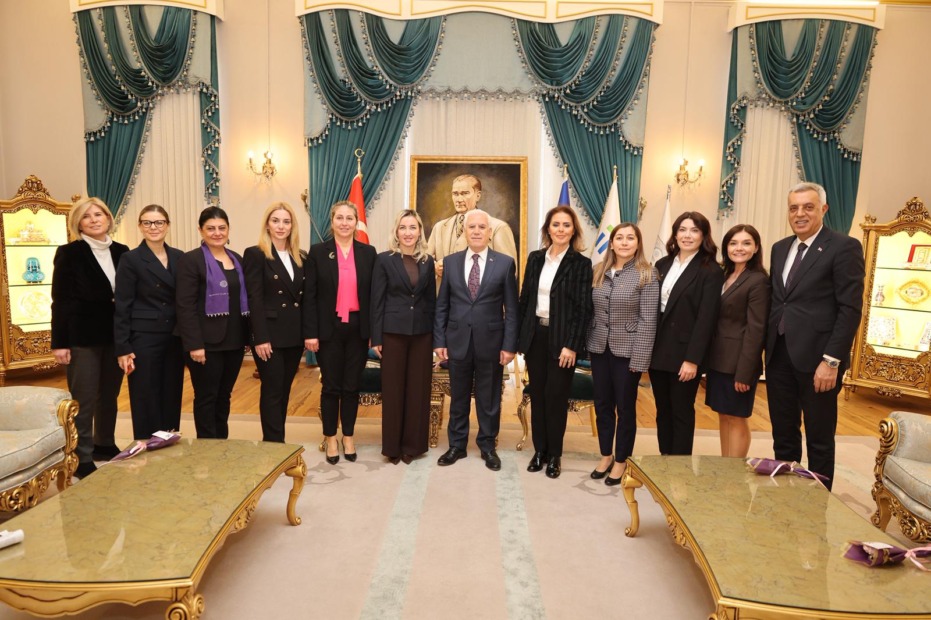 BÜYÜKŞEHİR’DEN ‘SANAYİDE KADIN ELİ PROJESİ’NE DESTEK