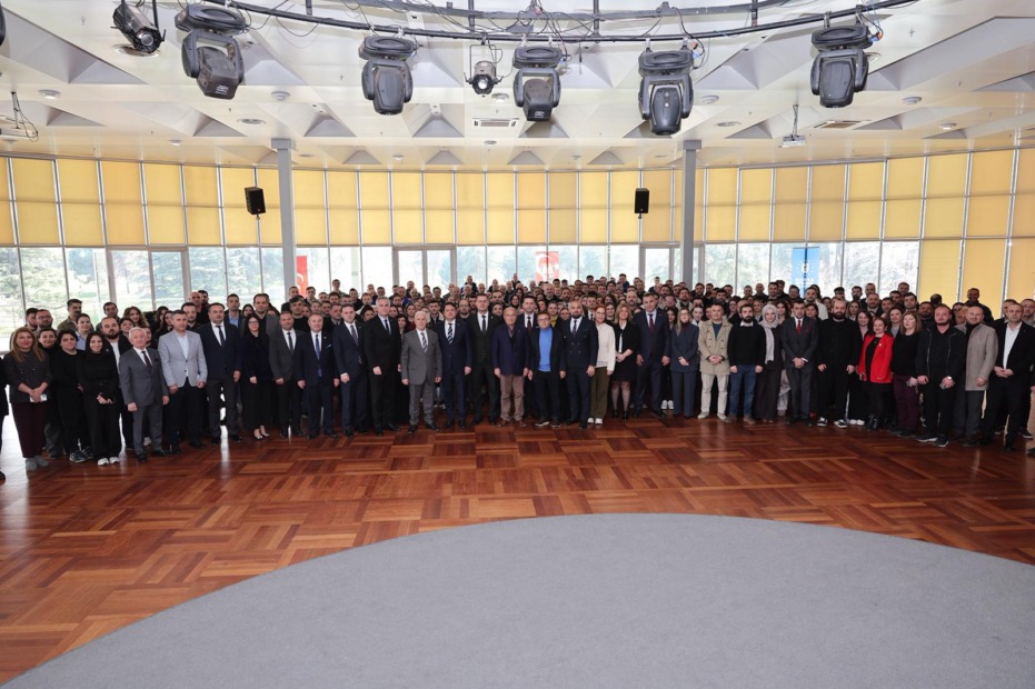 BÜYÜKŞEHİR AİLESİ BAYRAMLAŞTI