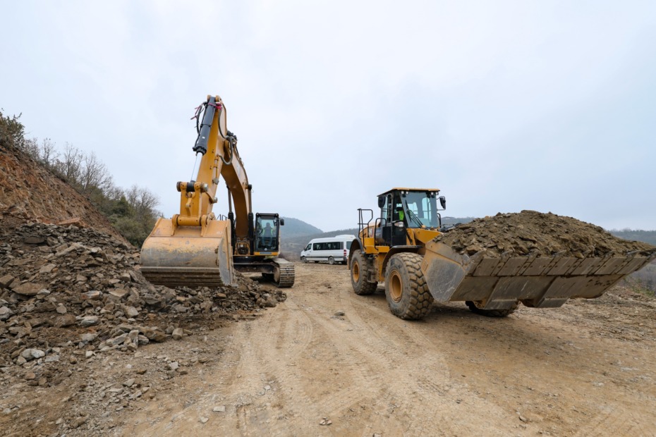 KESTEL’DE YILLARIN ULAŞIM SORUNU ÇÖZÜLÜYOR