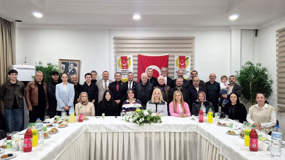 Yalova Gazeteciler Cemiyeti Üyeleri İftar Sofrasında Buluştu