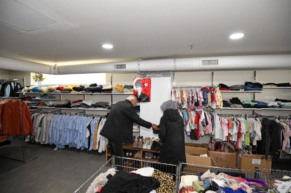 Sevgi Mağazası’nda Bayram Heyecanı Yüzleri Gülümsetti