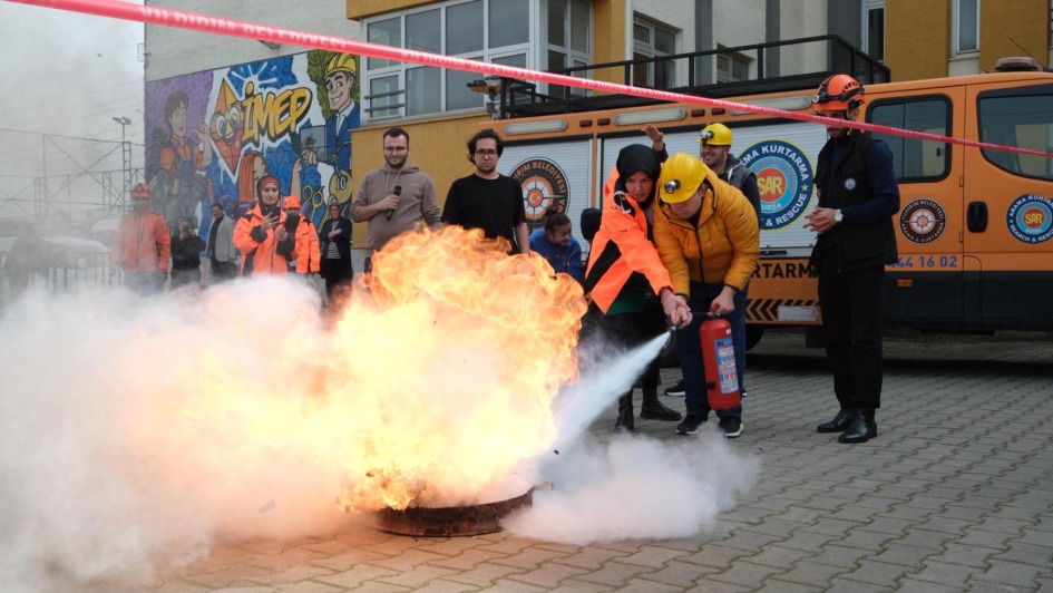 YILDIRIM BELEDİYESİNDEN NEFES KESEN TATBİKAT