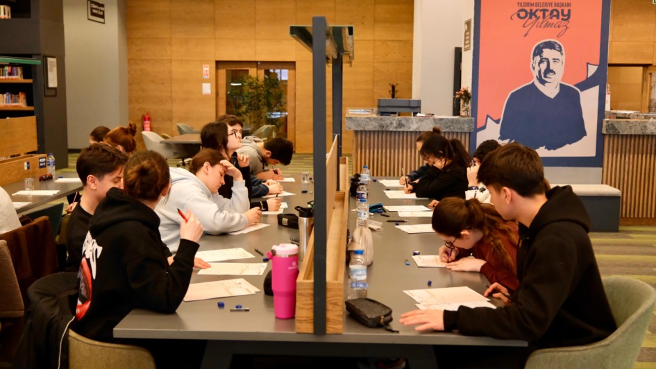 YILDIRIM’DAN ÖĞRENCİLERE SINAV DESTEĞİ