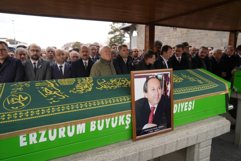 Gazeteci Feridun Fazıl Özsoy son yolculuğuna uğurlandı