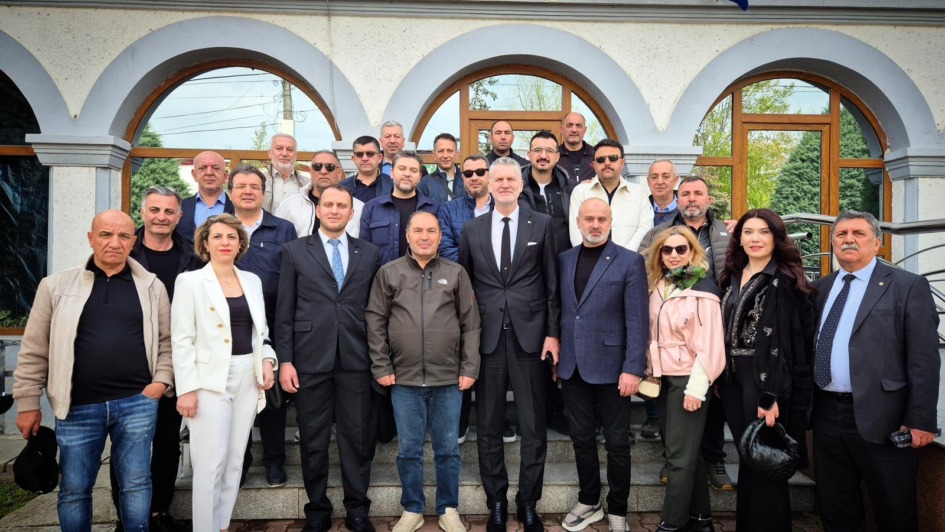 Gemlik Heyetine Kardeş Şehir Navodari Belediyesi’nde Sıcak Karşılama