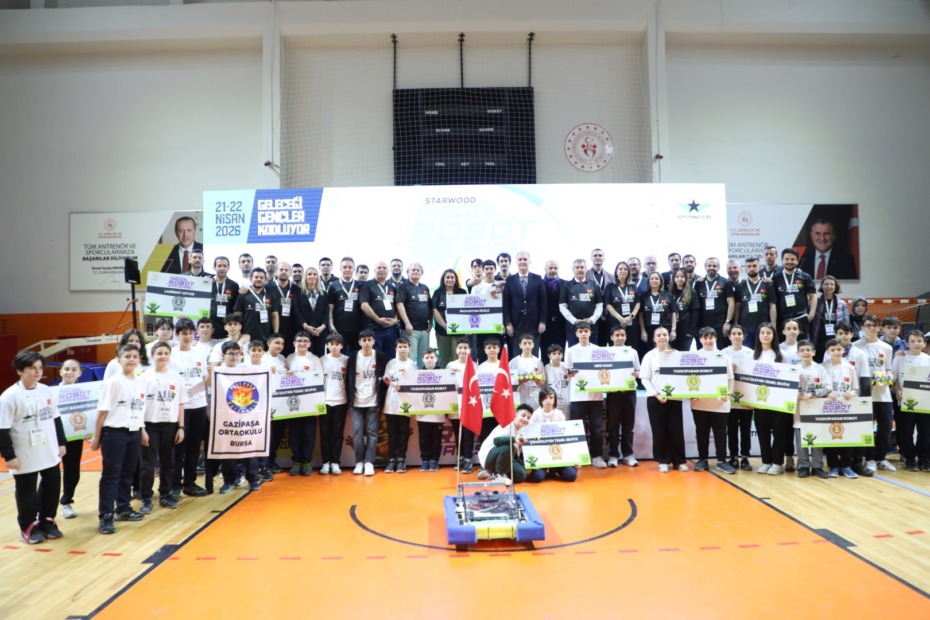 İNEGÖL’ÜN MUCİTLERİ ROBOTLARINI YARIŞTIRDI