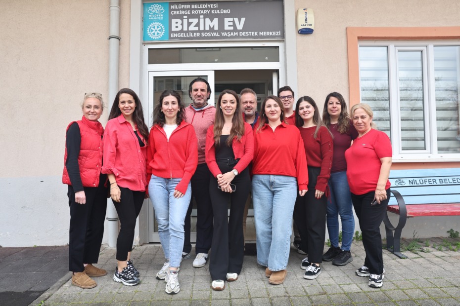 Nilüfer Belediyesi’nden otizm farkındalığına ‘Kırmızı’ destek