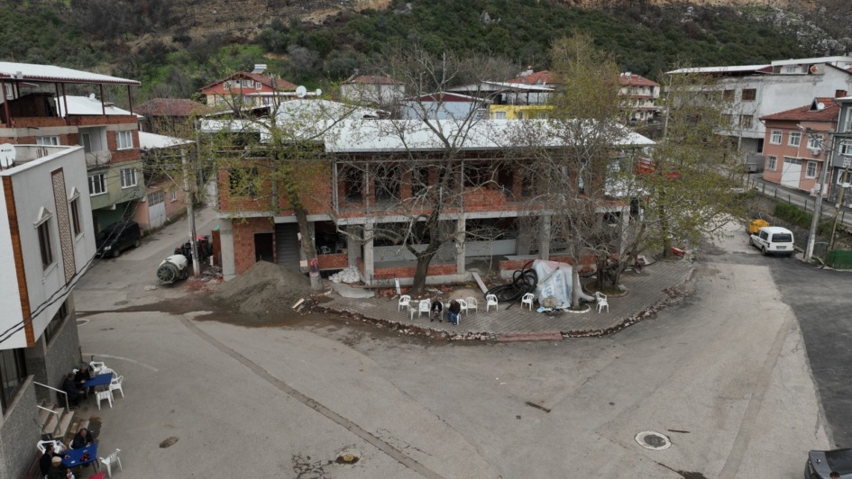 BÜYÜKŞEHİR’DEN KIRSAL MAHALLELERE MALZEME DESTEĞİ