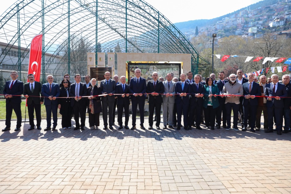 BURSA’DA FETHİN 700. YILI COŞKUSU