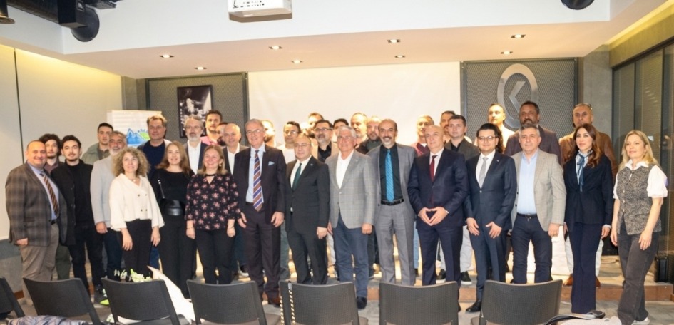 ARSİYAD KAHVE SOHBETLERİ UZM. DR. EROL KILIÇ İLE DEVAM ETTİ…