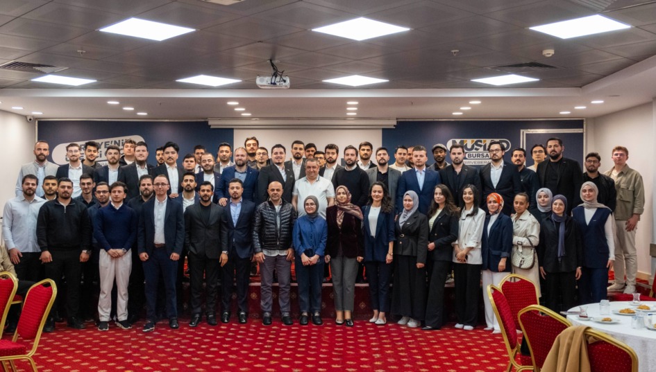 GENÇ MÜSİAD BURSA’NIN KONUĞU ‘KÖFTECİ YUSUF’ OLDU: “BİZİM KIRMIZI ÇİZGİMİZ MÜŞTERİDİR”