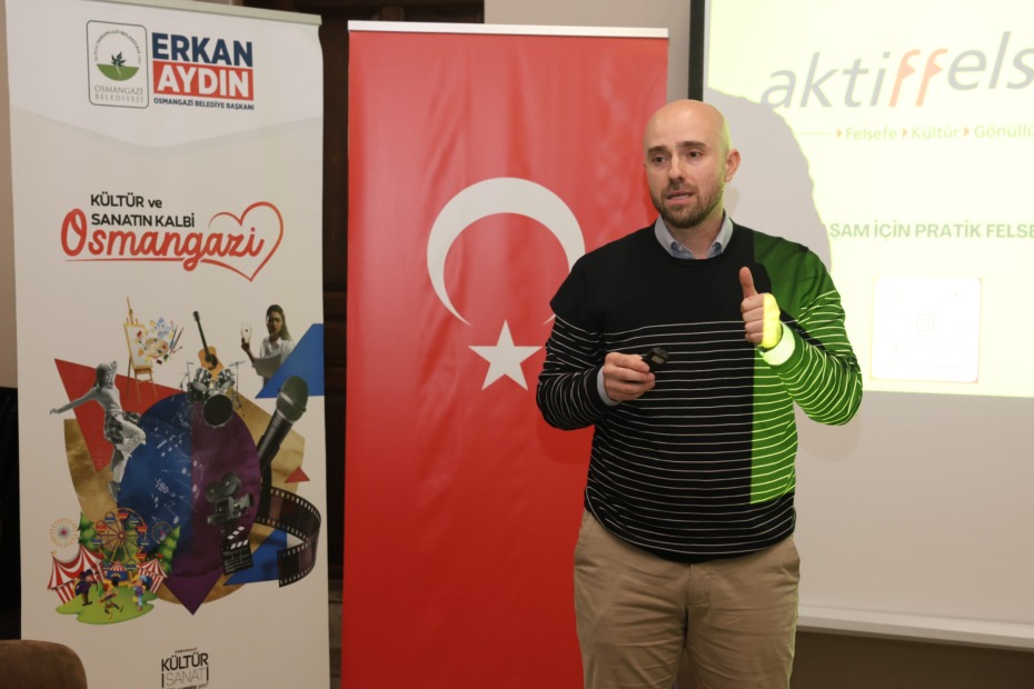 Osmangazi Belediyesi’nden Gençlere Eleştirel Düşünce Atölyesi