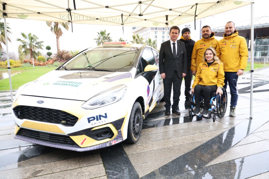 Dünyanın Tek Engelli Kadın Ralli Pilotu Yeni Zaferlerin Peşinde