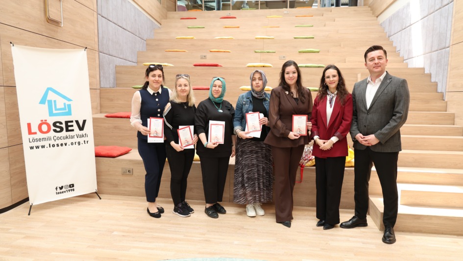 Osmangazi’de Kostümler Lösemi ve Kanser Tedavisi Gören Çocuklar İçin Hazırlandı