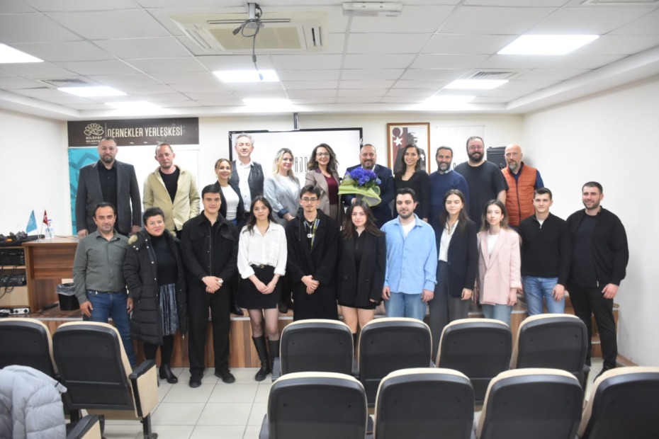 PEYZAJDER’DEN EZBER BOZAN SEMİNER ÇİM HAKKINDA YANLIŞ ALGILAR MASAYA YATIRILDI