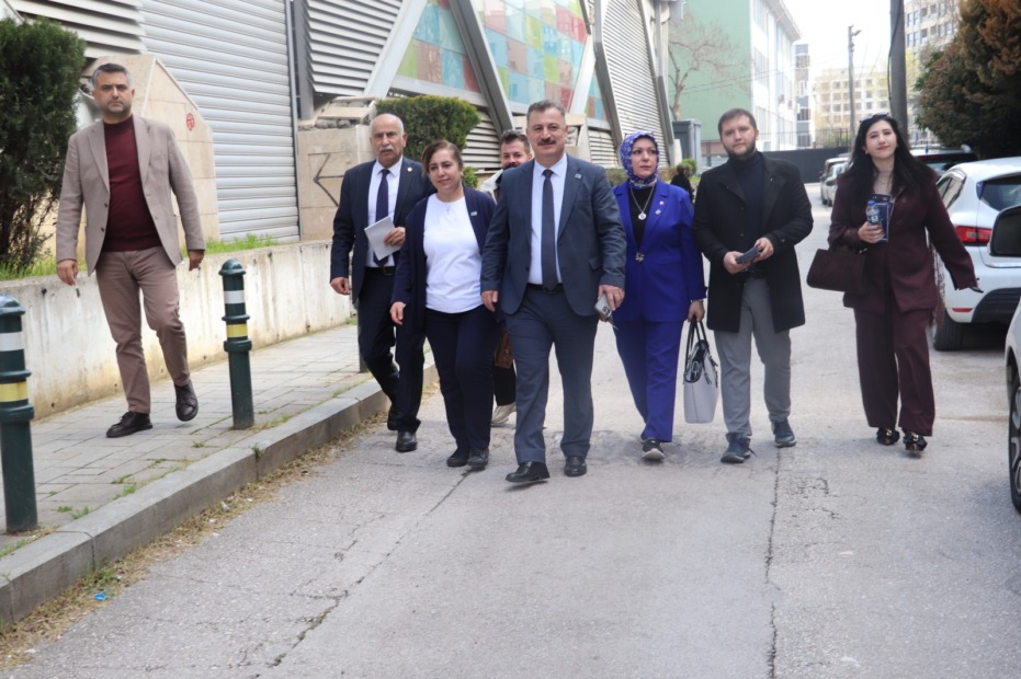 Anahtar Parti Bursa’da saha çalışmalarına aralıksız devam ediyor