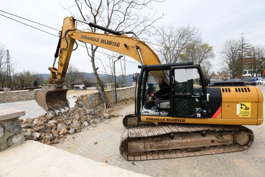 Osmangazi’de Sit Alanındaki Kaçak Yapıya Anında Müdahale