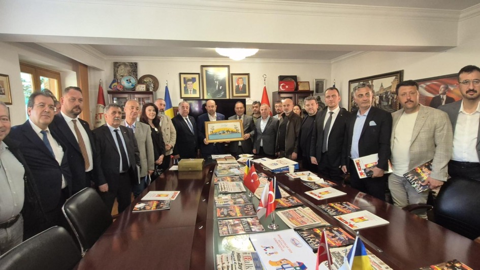 Gemlik Heyeti Romanya Türkiye Ticaret ve Sanayi Odası’ndan Eli Dolu Dönüyor