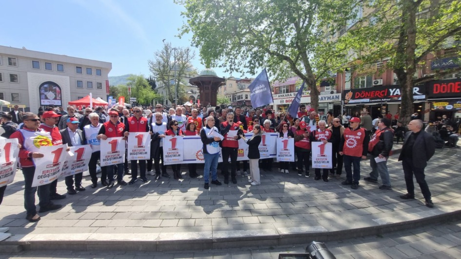 DİSK, KESK, TMMOB VE TTB’DEN 1 MAYIS ÇAĞRISI; “BİRLEŞELİM, DEĞİŞTİRELİM”