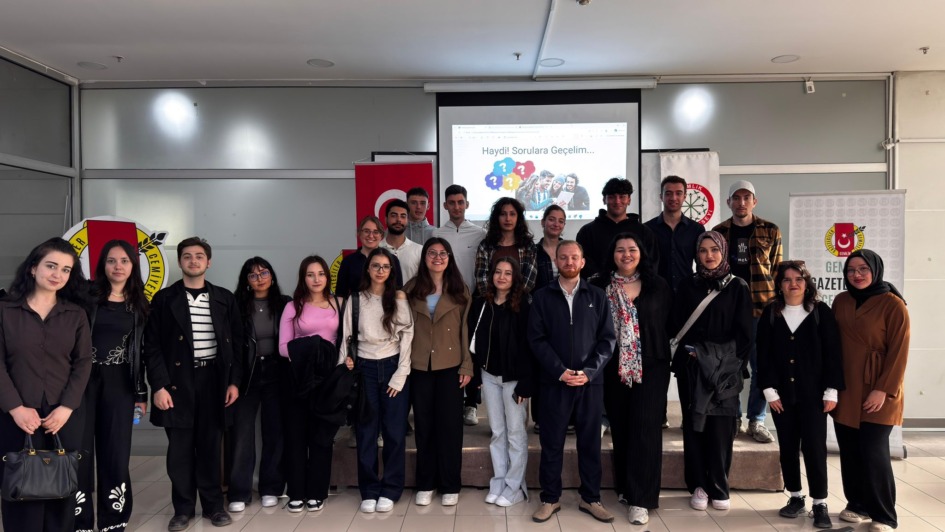 GEMLİK’TE GENÇLERE AVRUPA YOLU ANLATILDI