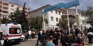 PEŞ PEŞE GELEN OKUL SALDIRILARI: “KOPYA DAVRANIŞ” ALARMI!