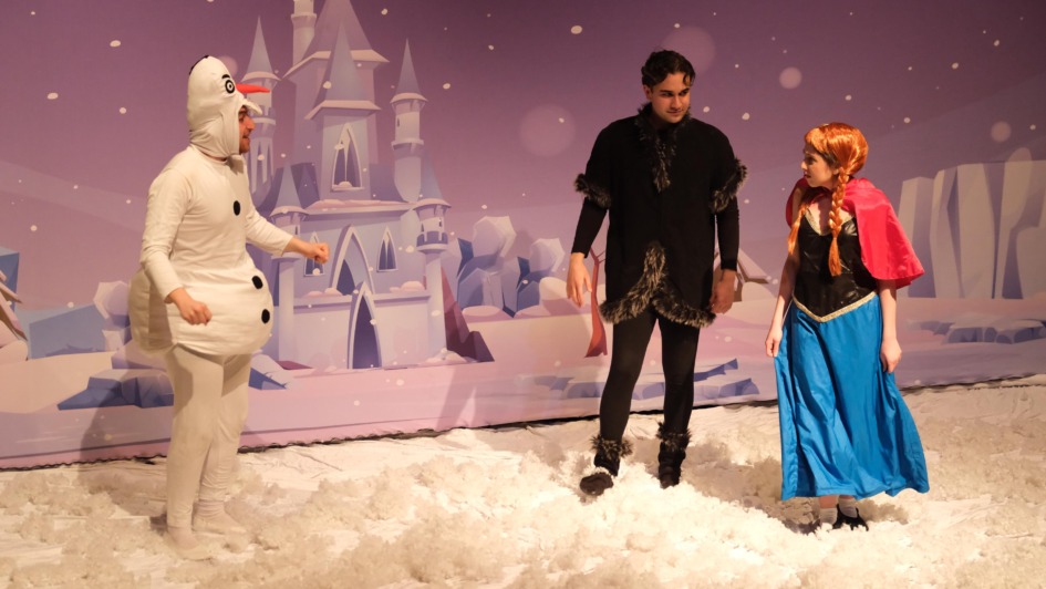 YILDIRIMLI ÇOCUKLARIN TİYATRO KEYFİ