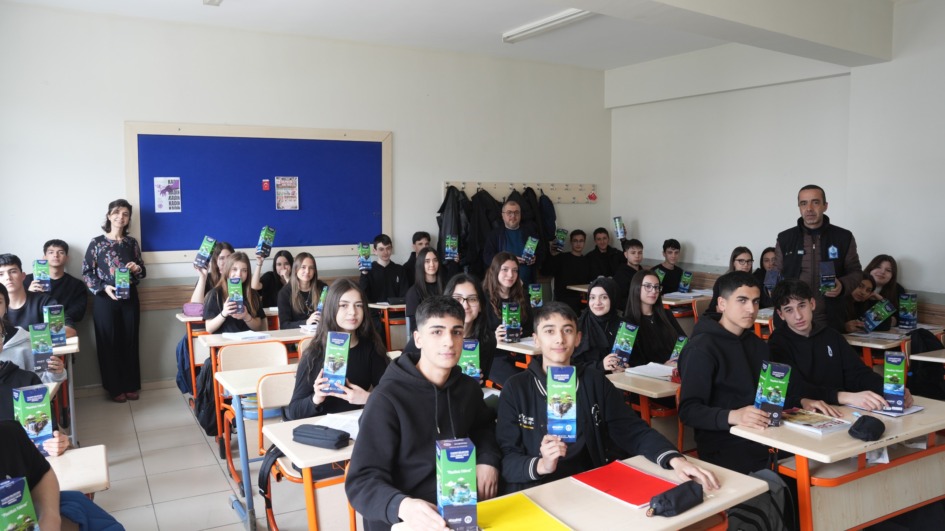 YILDIRIM’DA PLASTİĞE FREN: 31 OKULA ARITMA, 32 BİN ÖĞRENCİYE MATARA