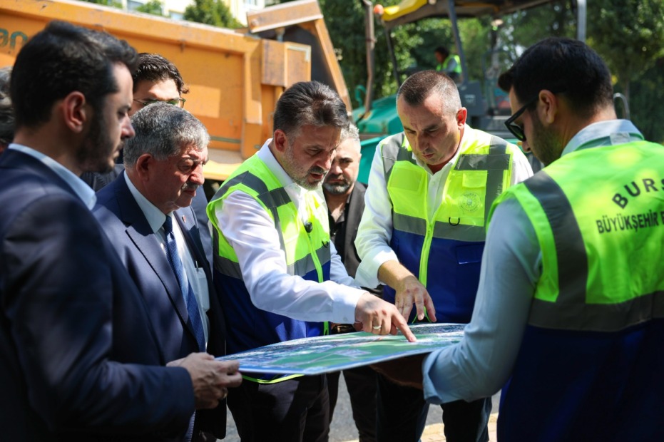 BÜYÜKŞEHİR PANAYIR’DA ALTYAPI VE YOLLARI YENİLİYOR