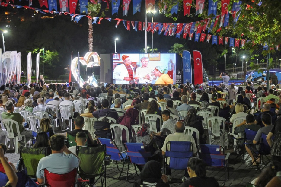 KÜLTÜRPARK’TA YEŞİLÇAM SİNEMA AKŞAMLARI BAŞLADI