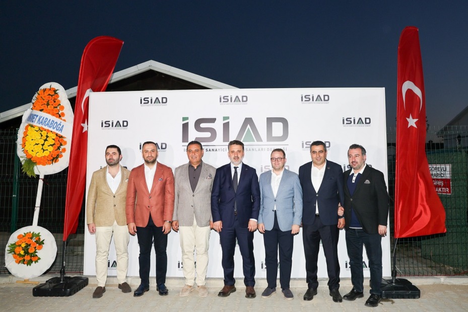 İSİAD, milli değerler ve idealist vizyonla yola çıktı