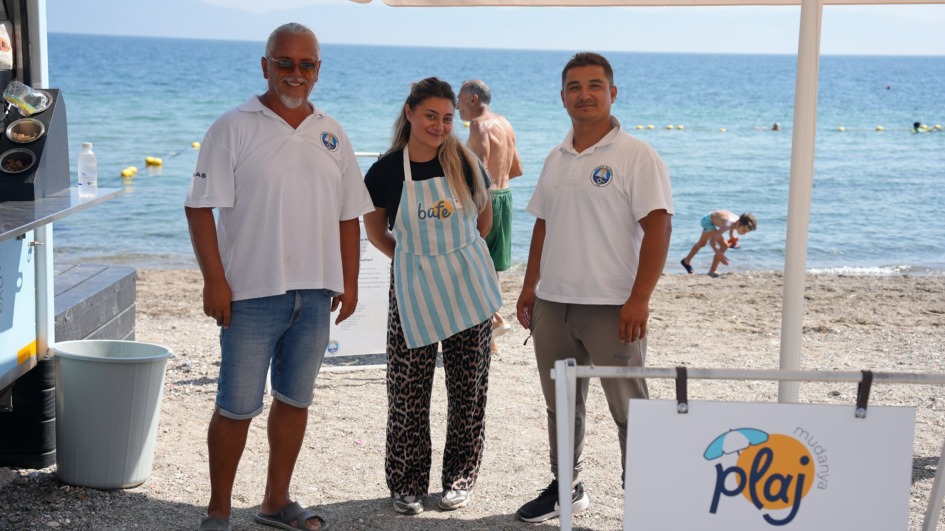 PLAJ MUDANYA HİZMETE AÇILDI